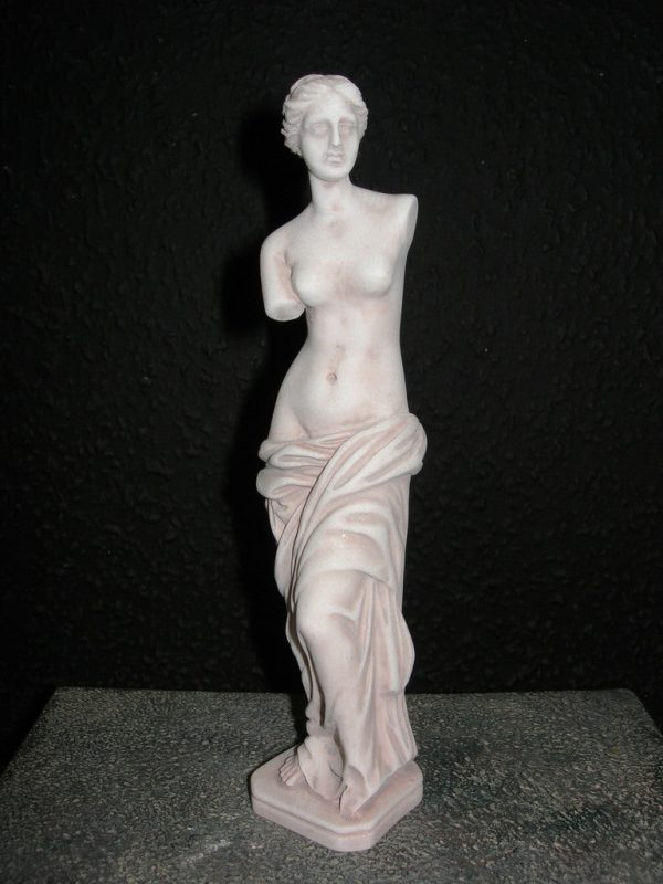 Venus de Milo Fashion