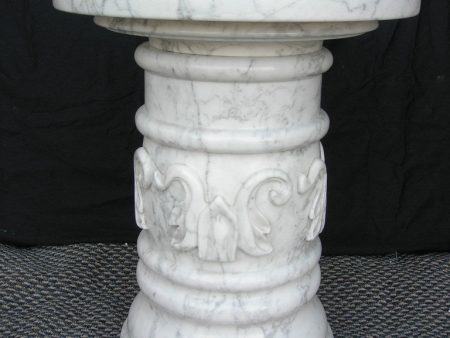 White Italian veined Marble Table Online Hot Sale