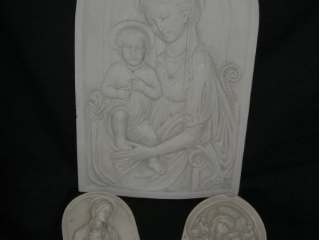 Set of 3 relic plaques. Online